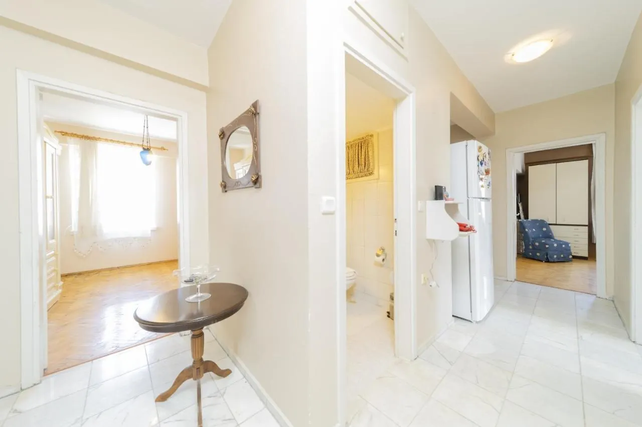 Flat W Balcony Fireplace 5 Min To Beach In Antalya Apartment 0*,