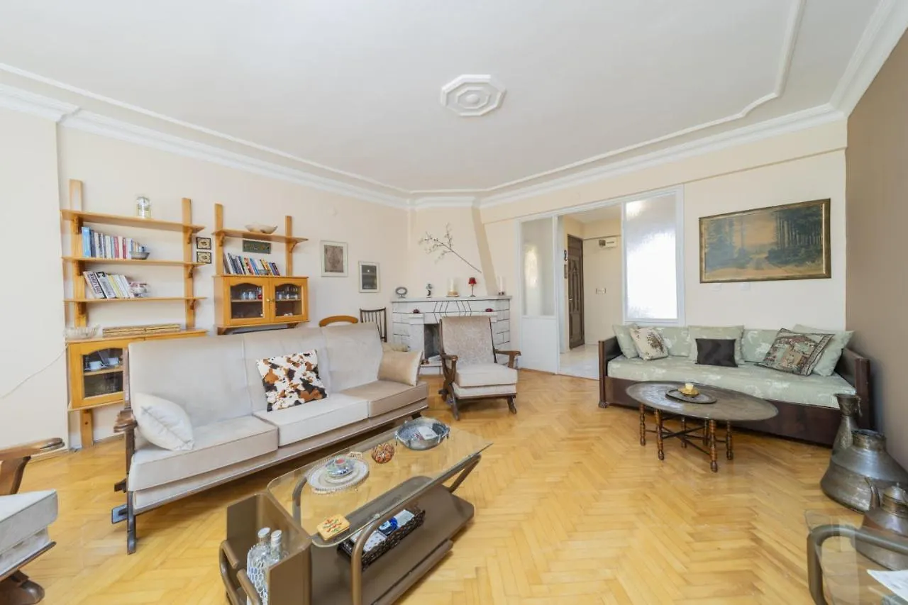 Flat W Balcony Fireplace 5 Min To Beach In Antalya Διαμέρισμα
